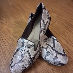 Snakeskin Patterned Women's Loafers